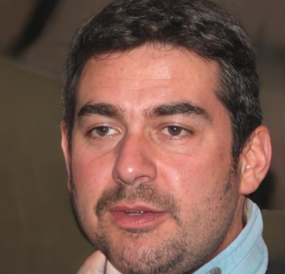 Marc Dubois, expert en analyse financière